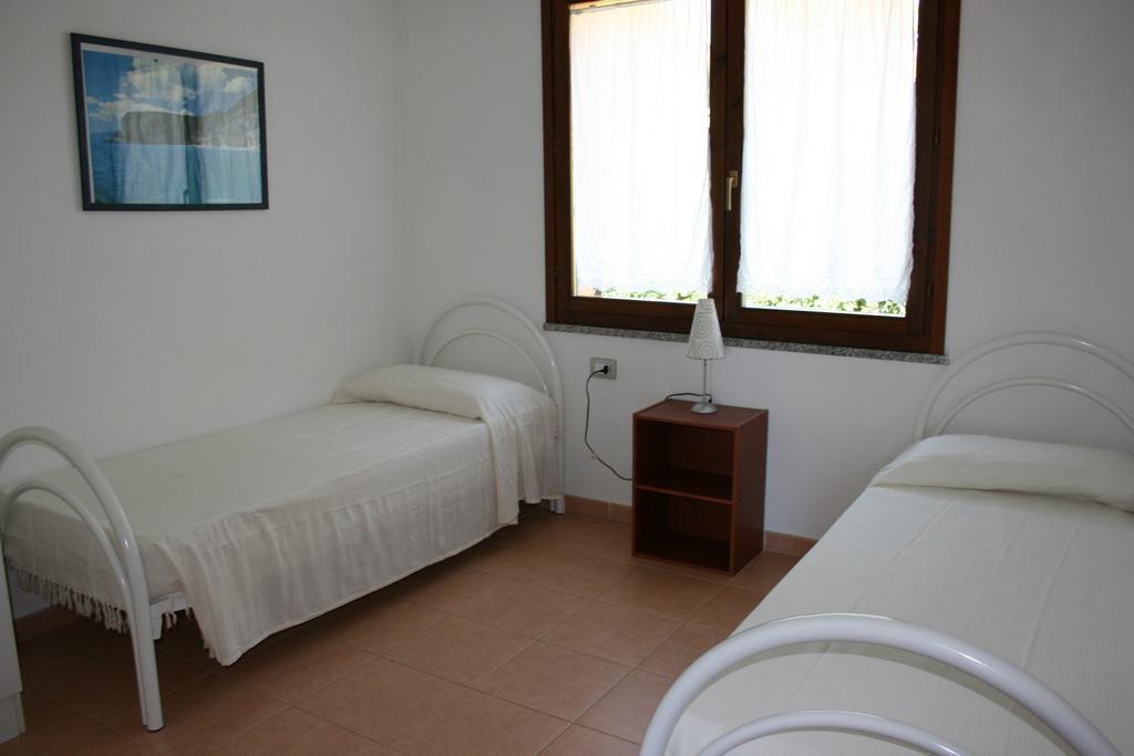 Casa Vacanze Stella Marina Monte Nai Zimmer foto